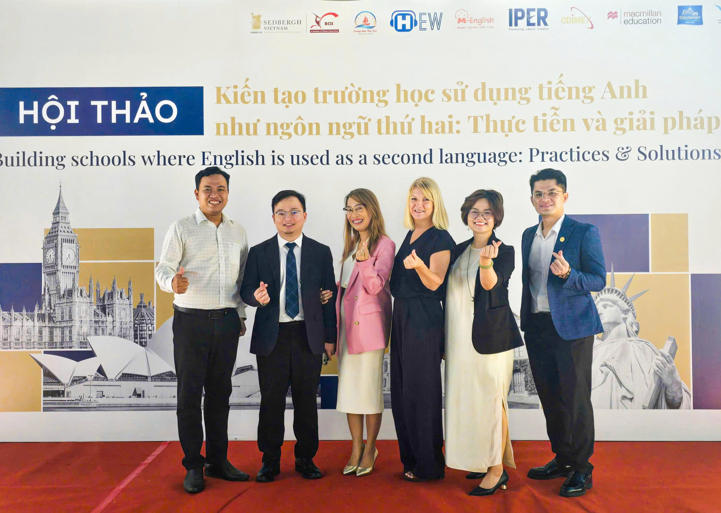 Hội thảo giáo dục song ngữ